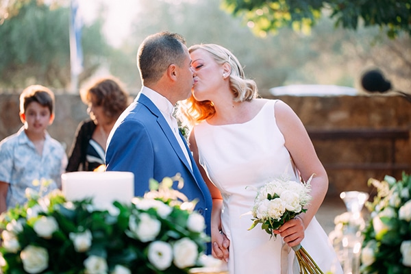 Minimal outdoor wedding in Athens with white roses and peonies │ Alexandra & Christos