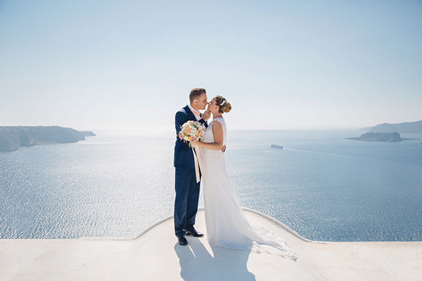 Blush and peach wedding in Santorini | Inna and Ilya